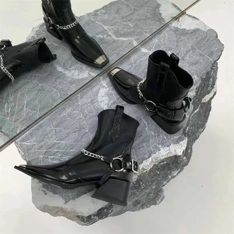 Autumn And Winter New Square Head Chunky Mid-Heel Metal Chain Short Tube Women's Knight Boots Kq8