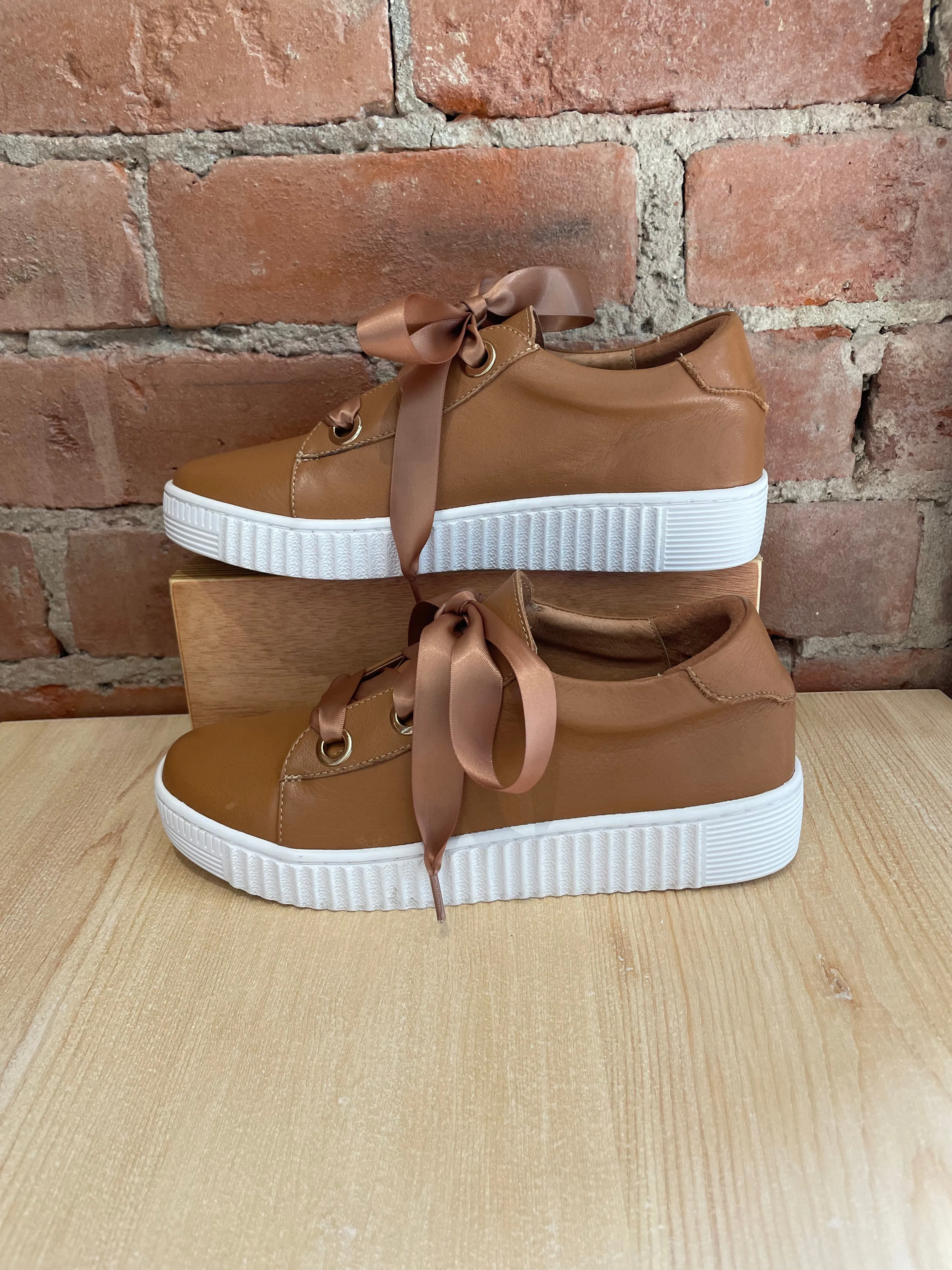 Bastille Light Tan