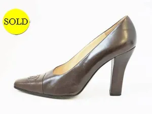 Chanel Cap-Toe Pump Size 41 It (11 Us)