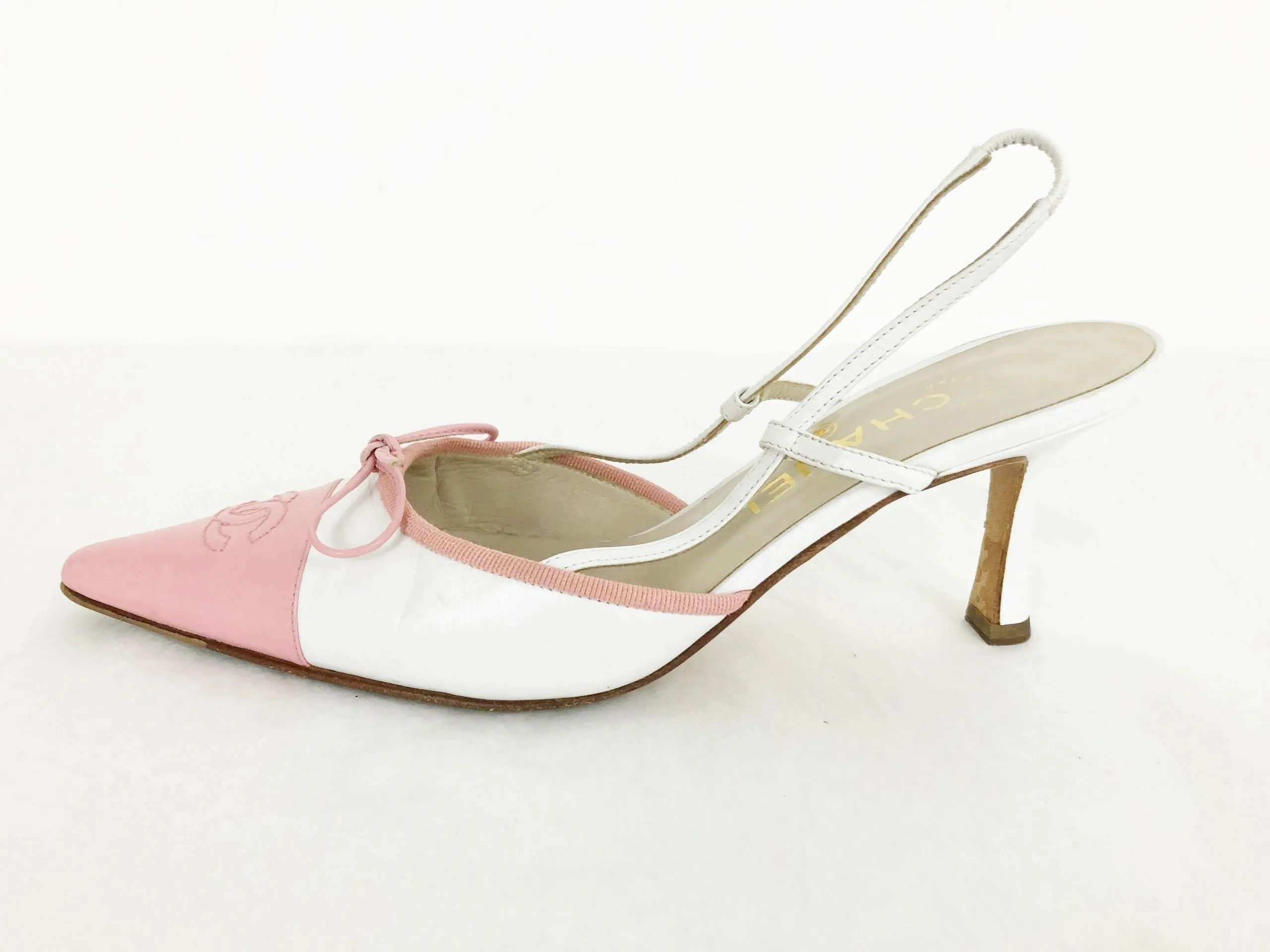 Chanel Cc Cap-Toe Slingbacks Size 37 It (7 Us)