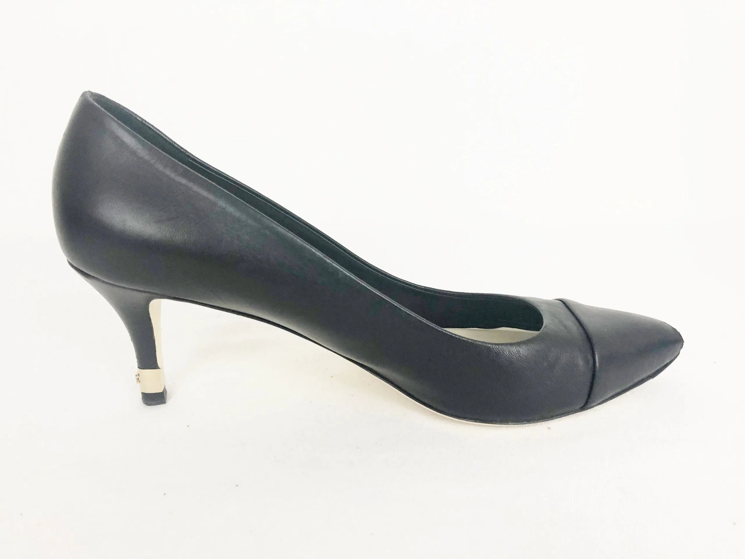 Chanel Leather Cc Pumps Size 41 It (11 Us)