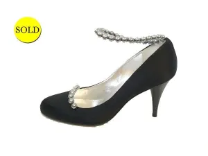 Chanel Satin And Pearl Pump Size 37 It (7 Us)