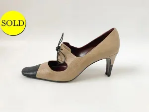 Chanel Vintage Cap-Toe Pump Size 38 It (8 Us)