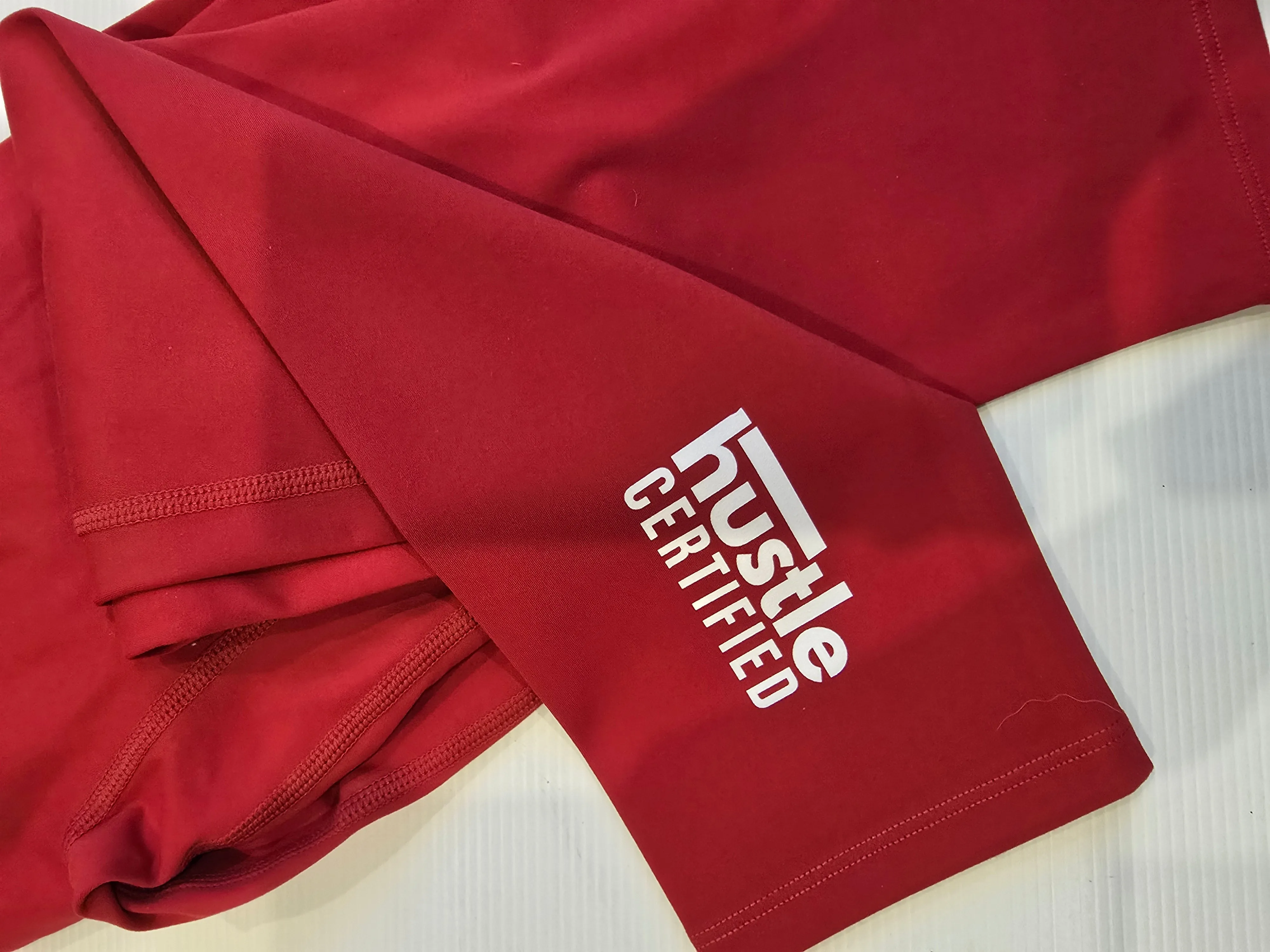 Cherry Leggings - Invisible Scrunch
