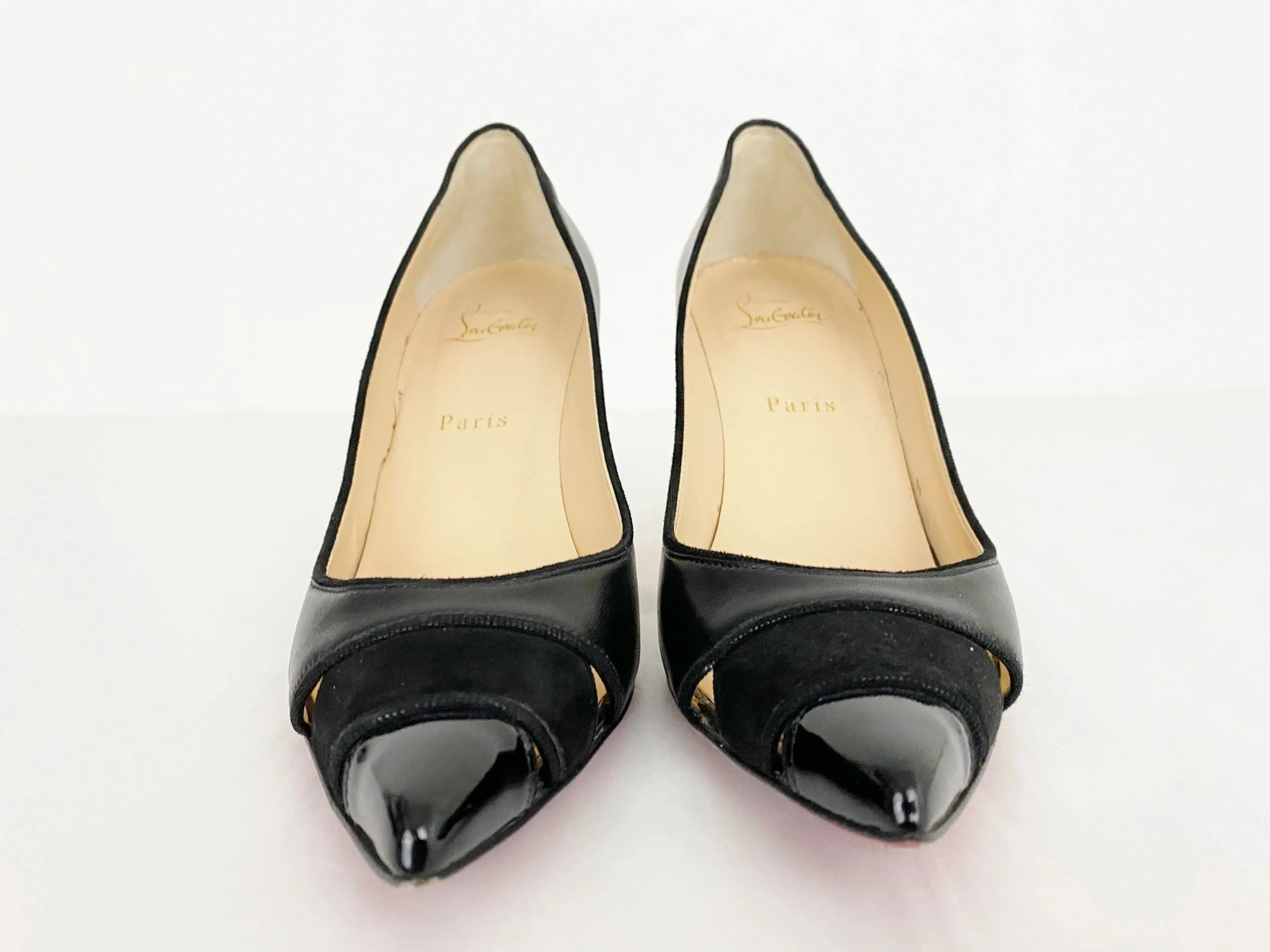 Christian Louboutin Cut-Out Pump Size 38.5 It (8.5 Us)