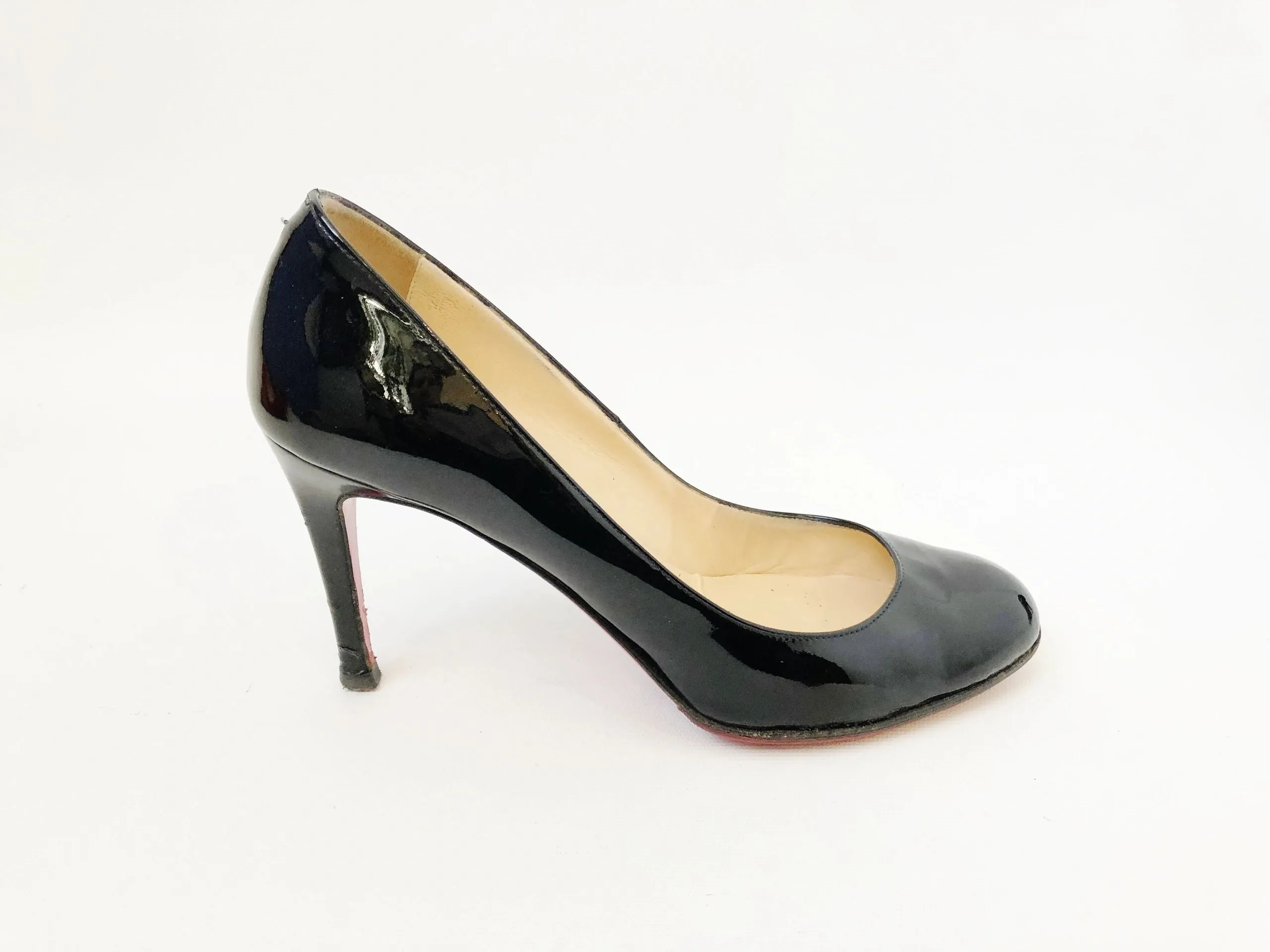 Christian Louboutin Patent Leather Simple Pump Size 37.5 It (7.5 Us)