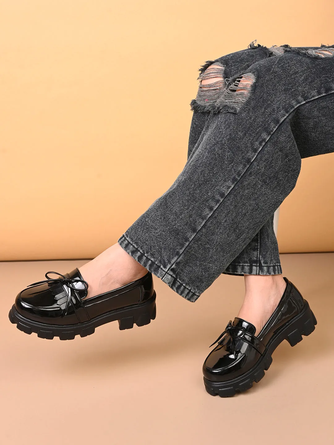 Chunky Black Sole with Bow Detail Design Loafers