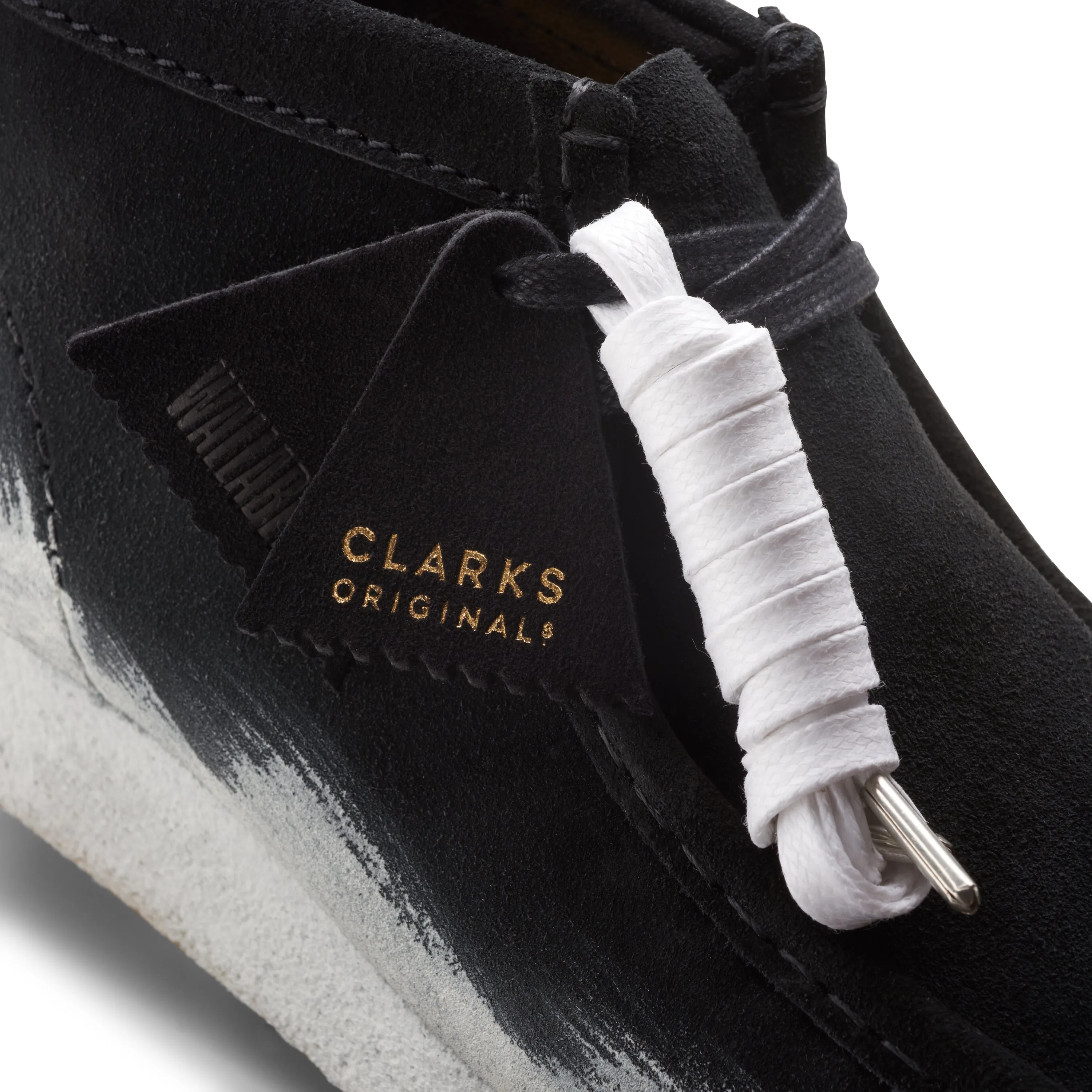 Clarks Mens Wallabee Boots Black/White