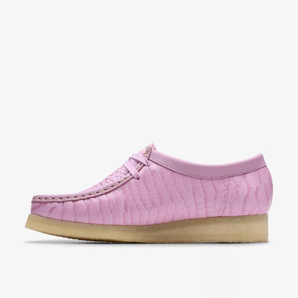 Clarks Women's Wallabee Powder Mauve Croc 26180166