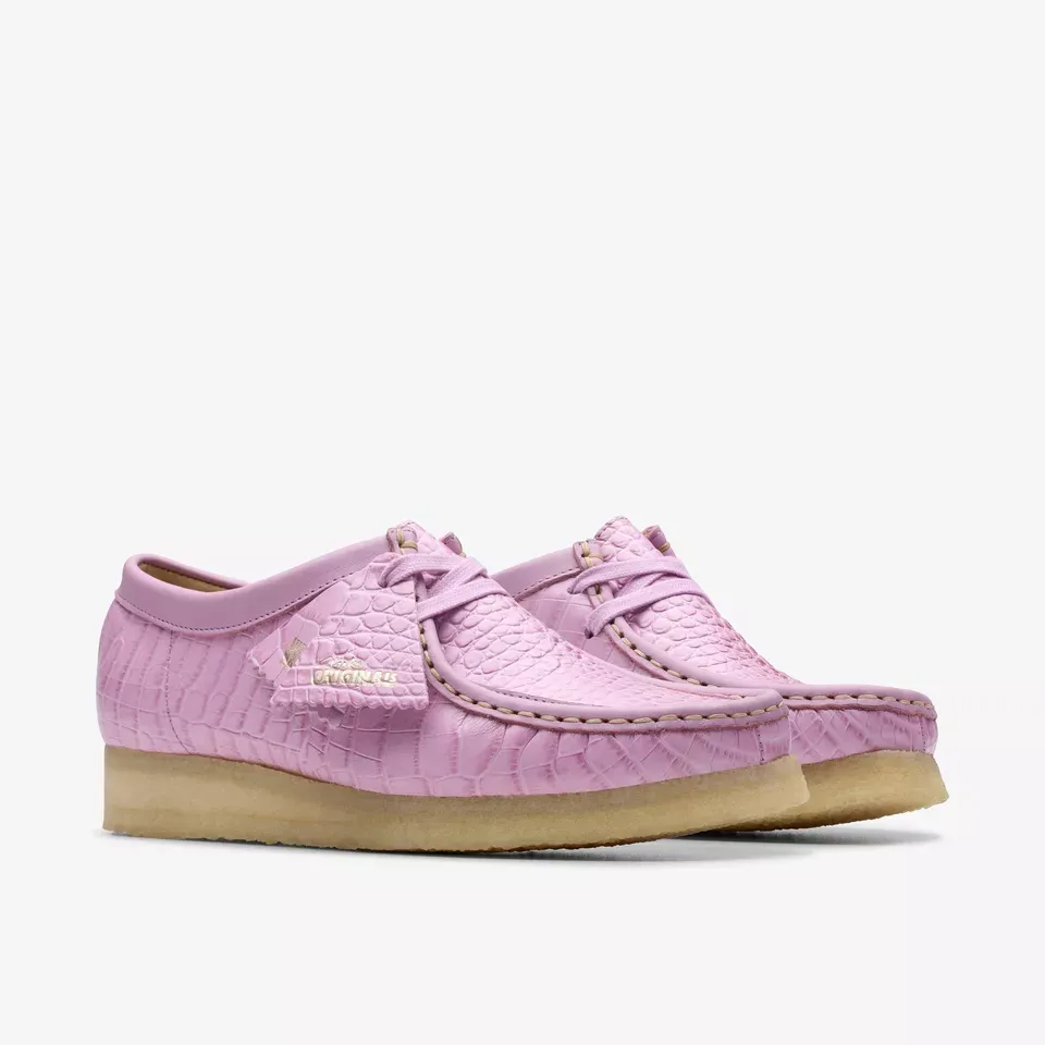 Clarks Women's Wallabee Powder Mauve Croc 26180166
