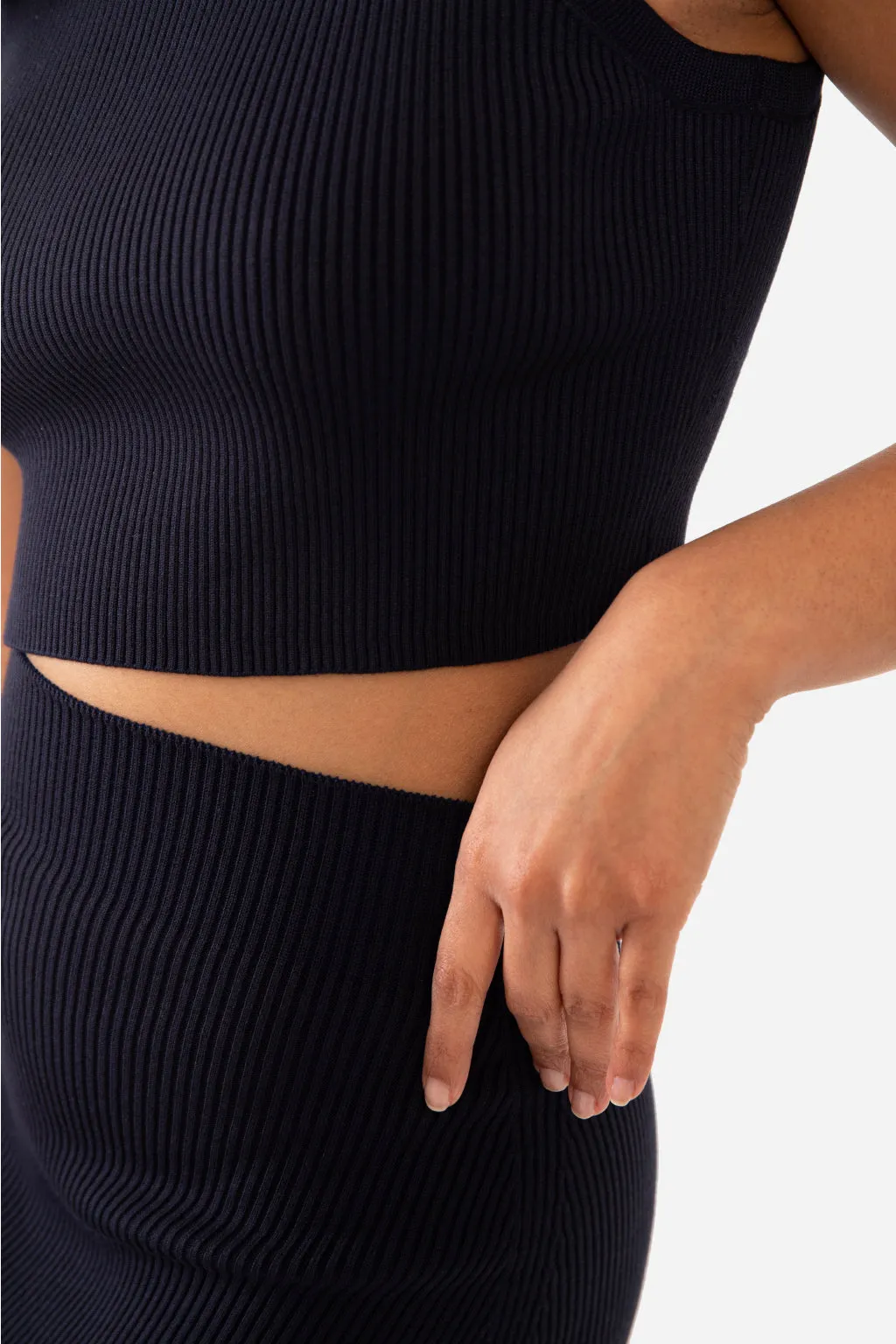 EMMA RIBBED CROP TANK - NAVY