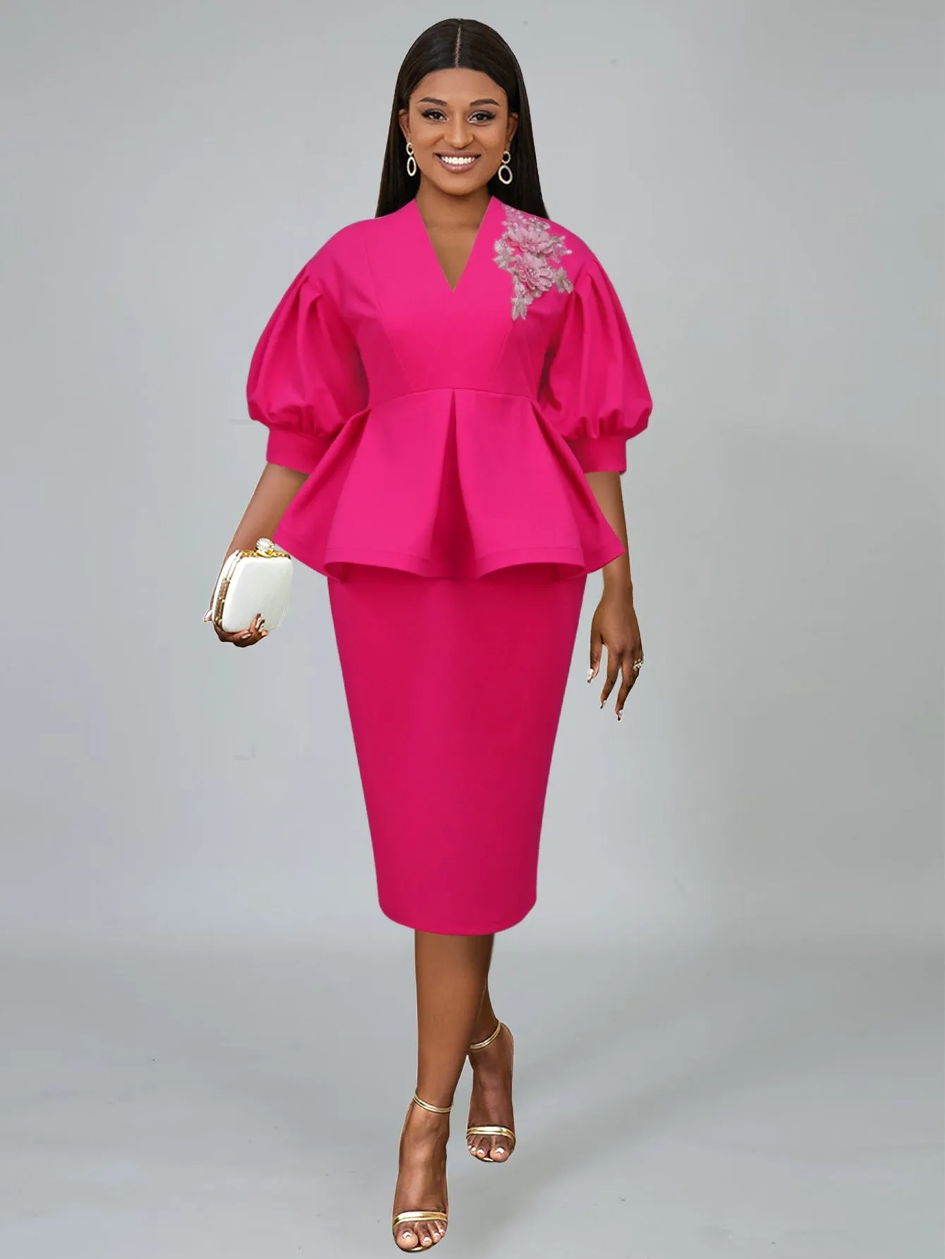 Exquisite V-Neck Lantern Sleeve Embroidered Evening Dress for Timeless Glamour