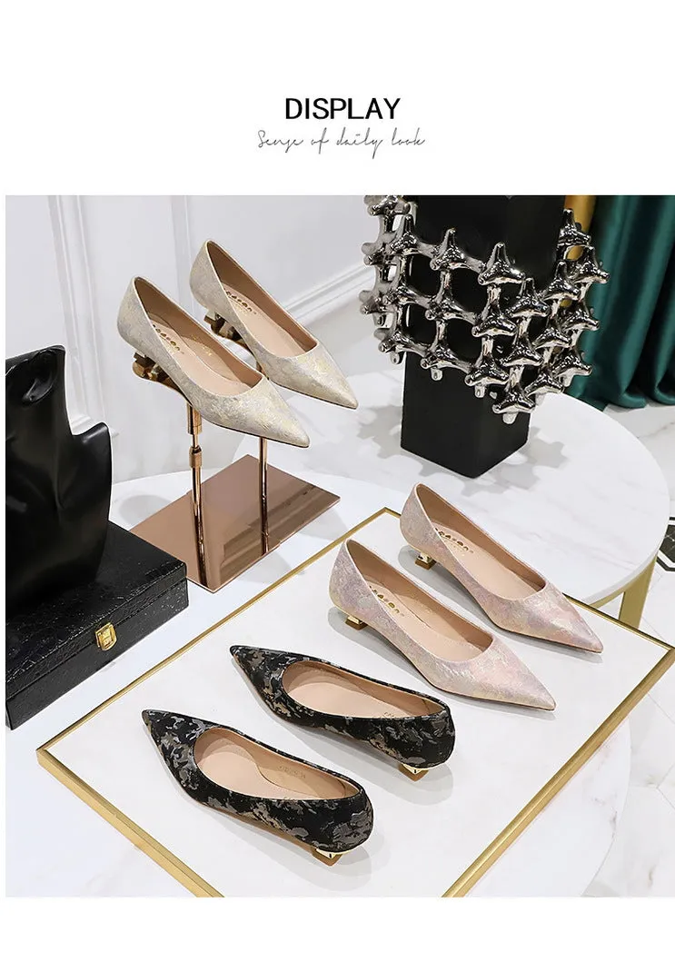 Floral cloth surface 3 cm Kitten heels Women Shoes Sweet Fashion Low Heel Ladies Shoes pointed Toe Women Pumps