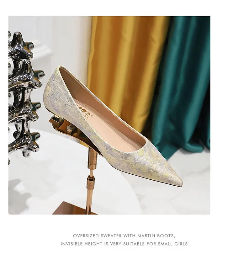Floral cloth surface 3 cm Kitten heels Women Shoes Sweet Fashion Low Heel Ladies Shoes pointed Toe Women Pumps