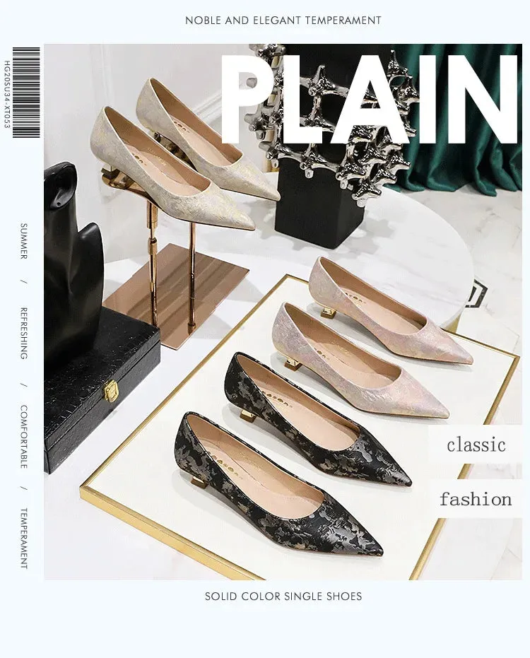 Floral cloth surface 3 cm Kitten heels Women Shoes Sweet Fashion Low Heel Ladies Shoes pointed Toe Women Pumps