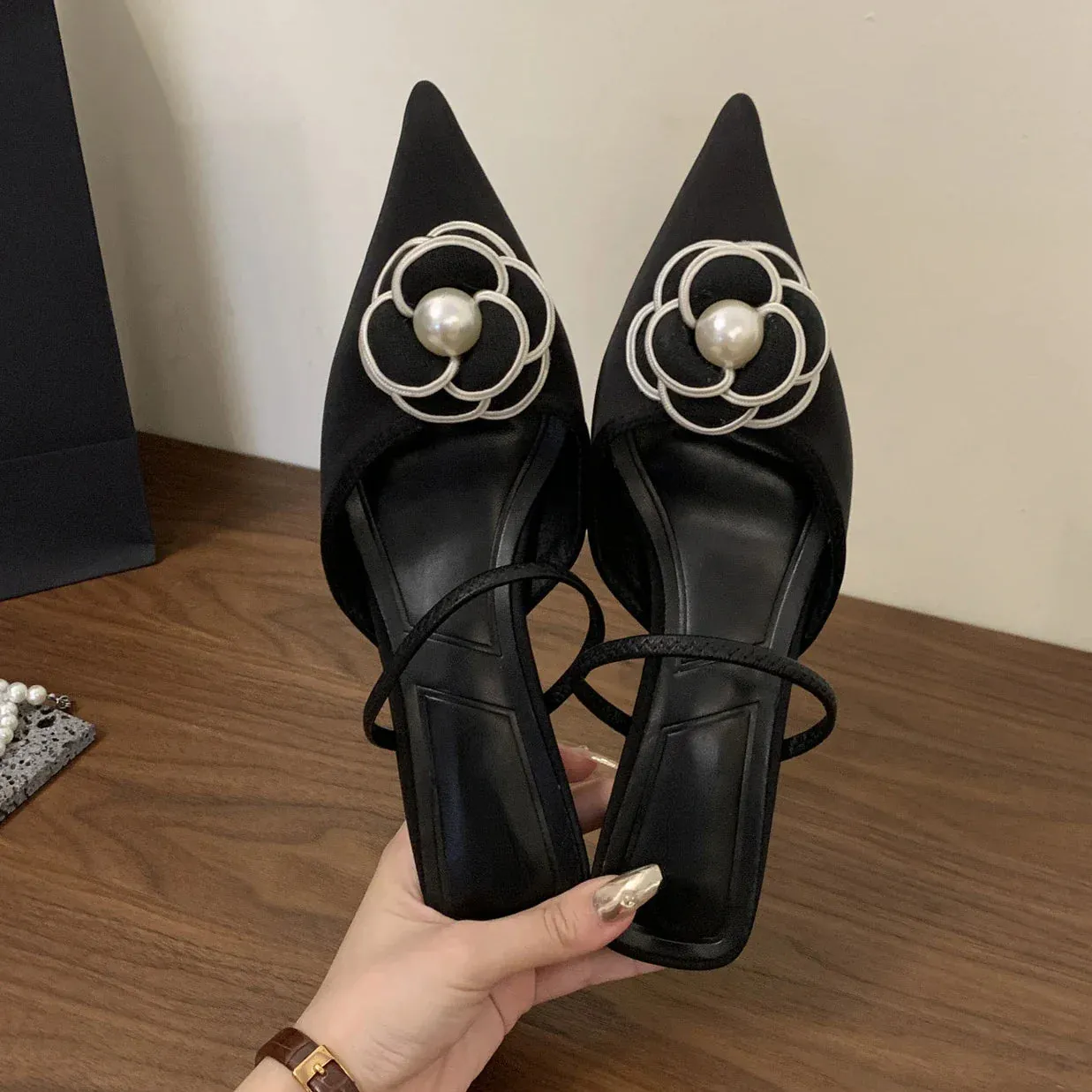 Flower Pointed Toe High Heels Women Luxury Designer Sandals Female Summer Elegant Fashion Pumps Woman Flower Mule Slippers Women