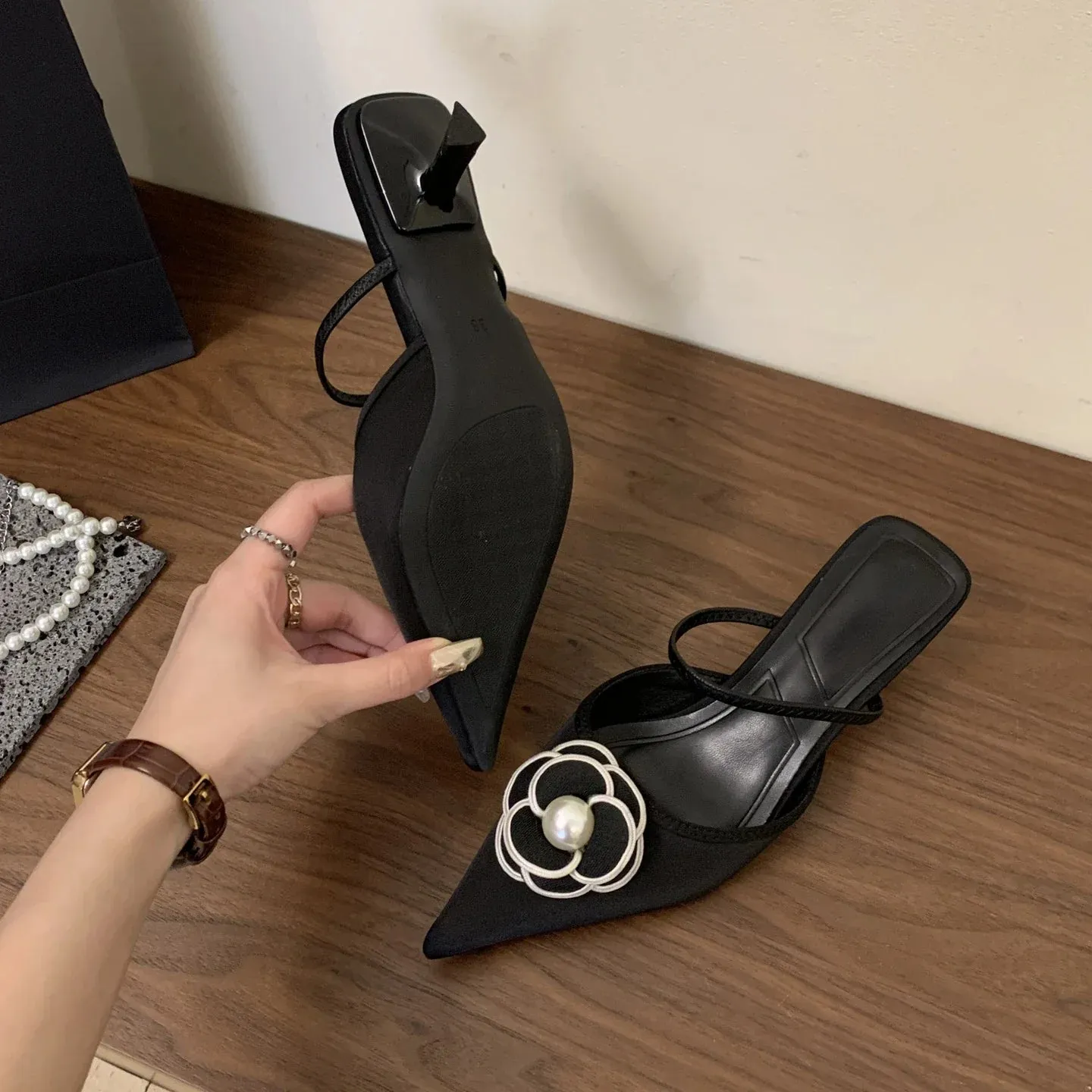 Flower Pointed Toe High Heels Women Luxury Designer Sandals Female Summer Elegant Fashion Pumps Woman Flower Mule Slippers Women