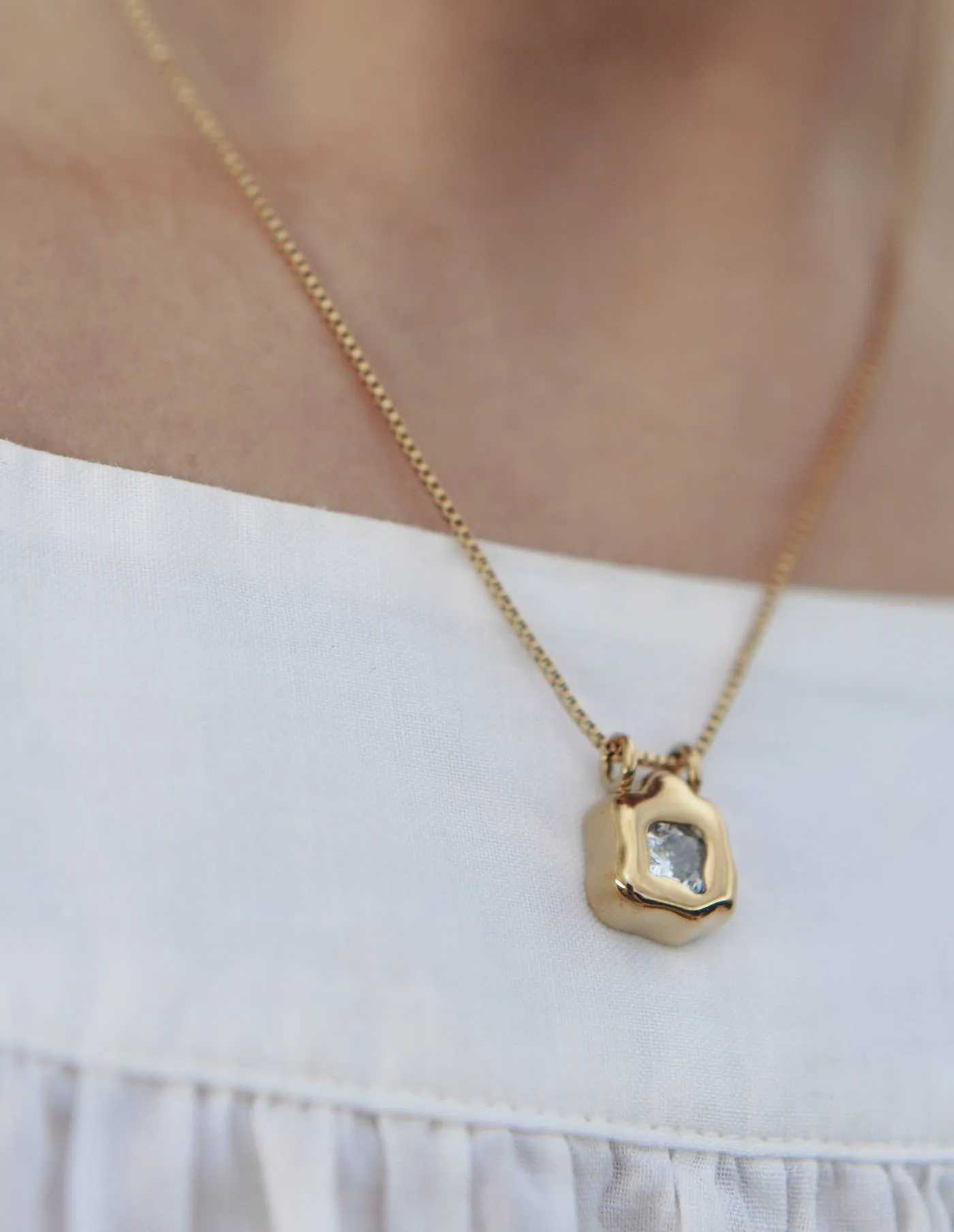 Gold Fluid Pendant Necklace, Waterproof