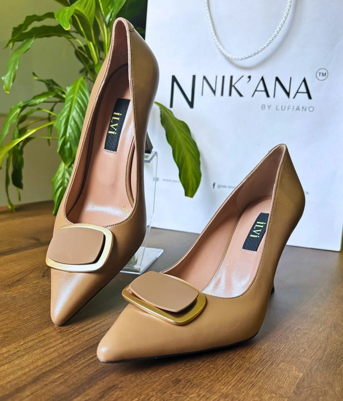 iLVi006-High Heels: Beige