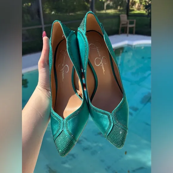 Jessica Simpson Emerald Green Satin Heels
