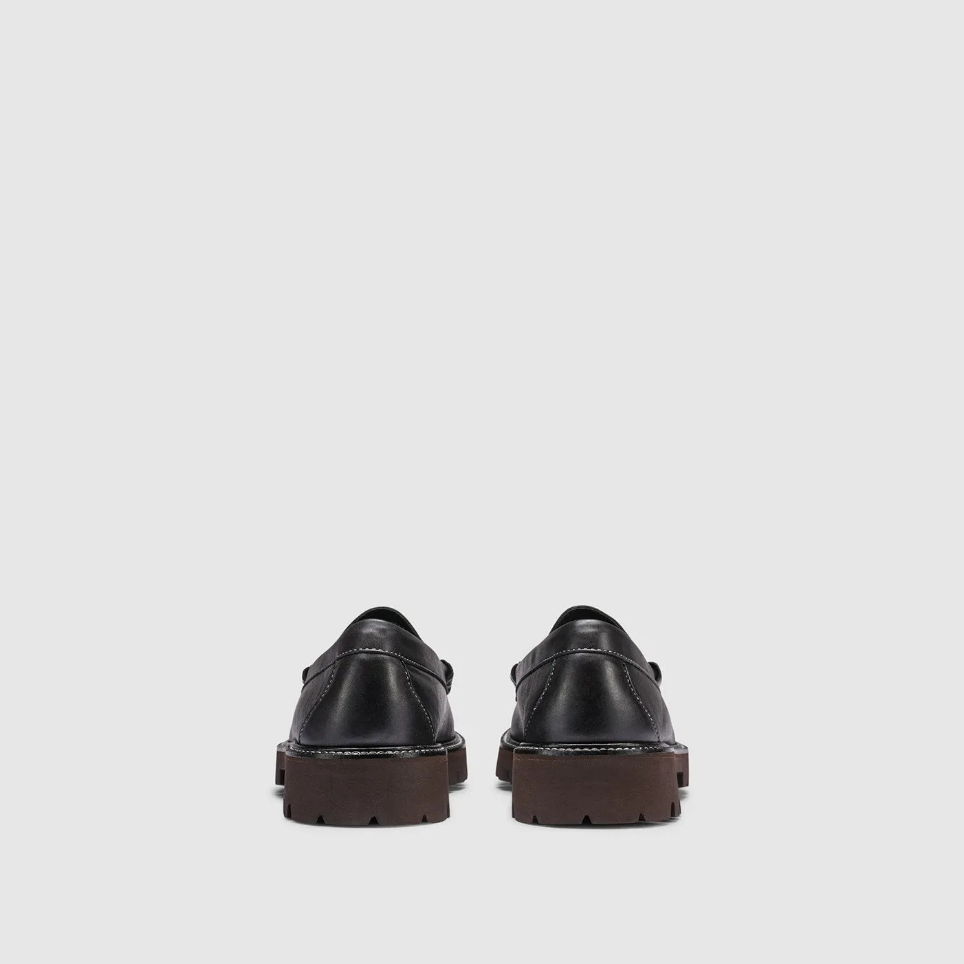 Larson Softy Super Lug Weejuns Loafer in Black