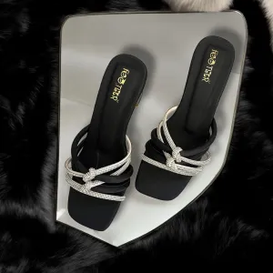 LINE CROSS HEEL