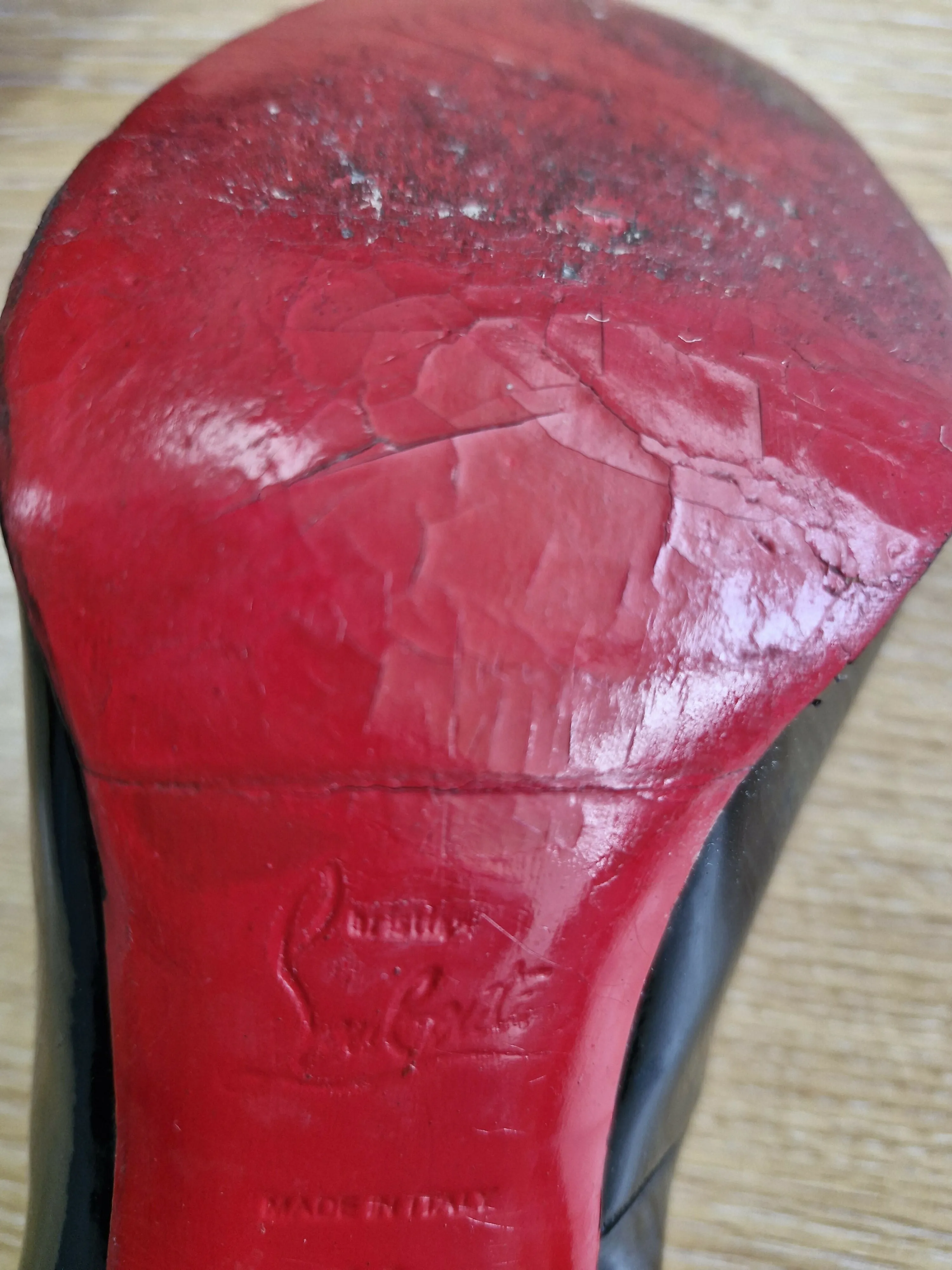 Louboutin FiFi 100's Black