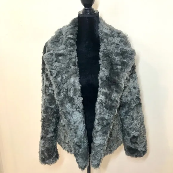 LUXURY FUR COAT