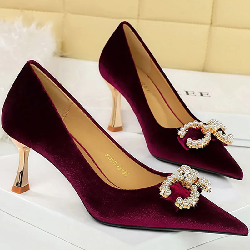 Luxury Women 7cm High Heels Wedding Pumps Lady Luxury Designer Metal Chain Buckle High Heels Stiletto Women Dress Shoes