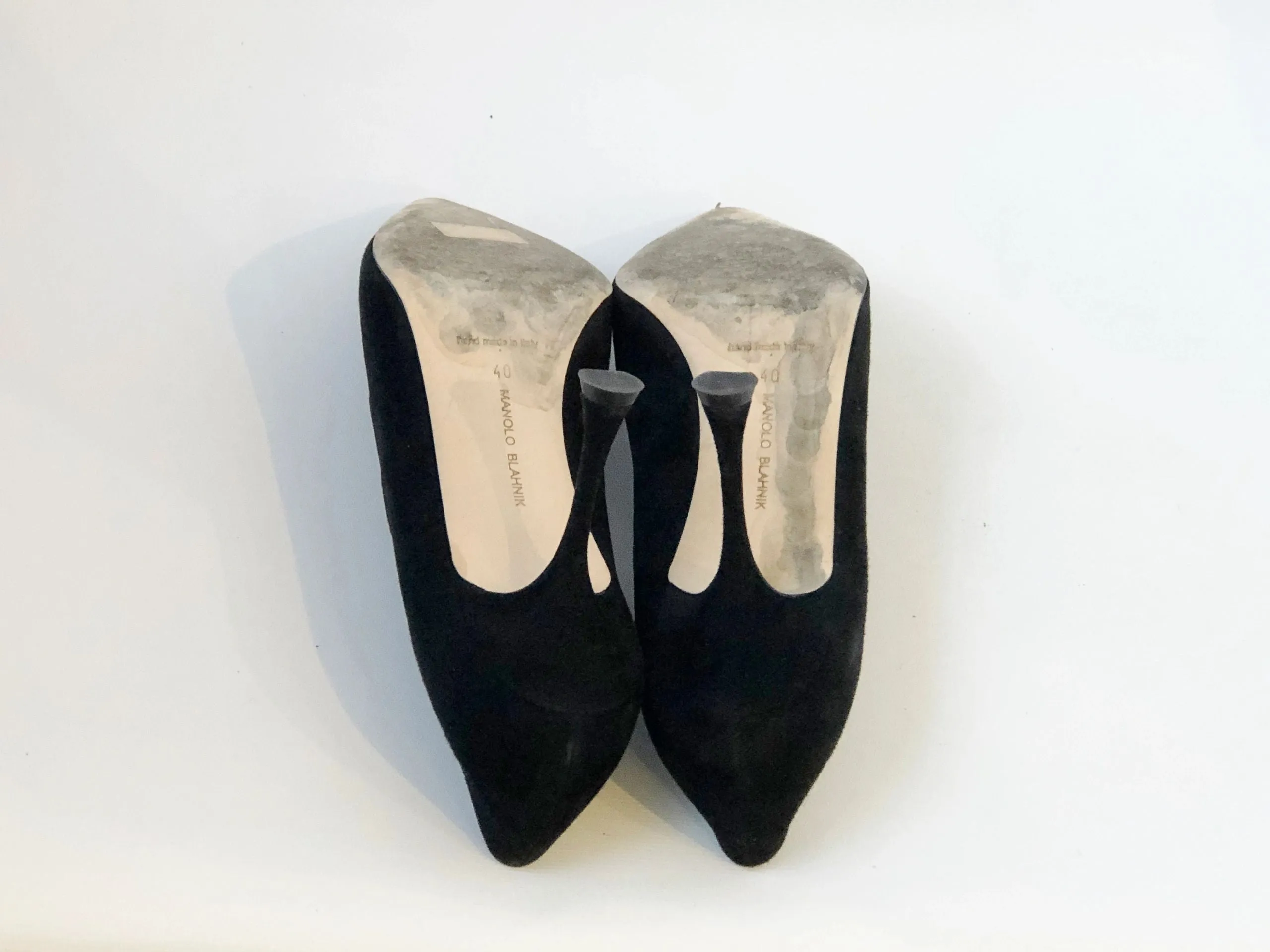 Manolo Blahnik Black Suede Pump Size 10