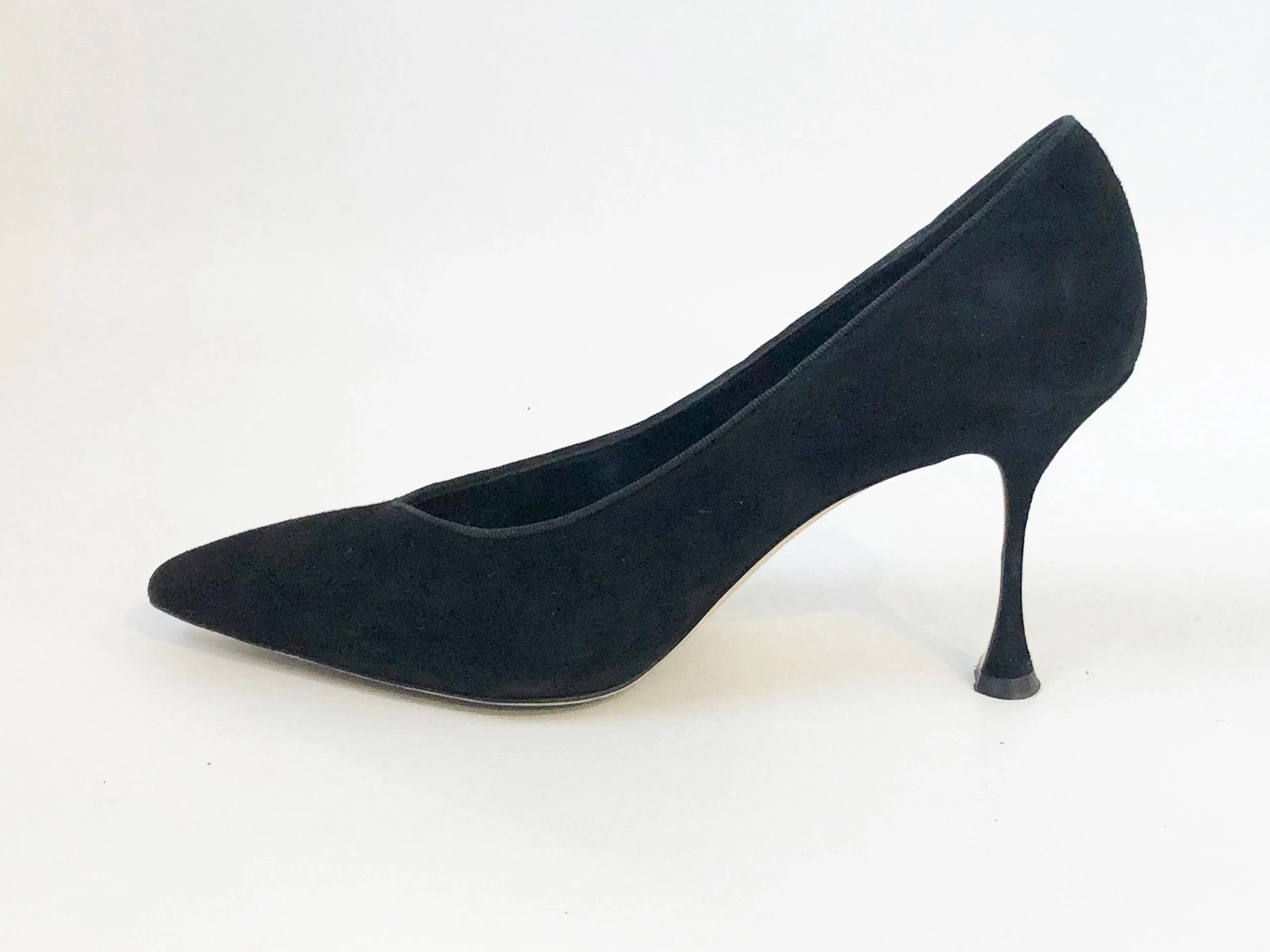 Manolo Blahnik Black Suede Pump Size 10