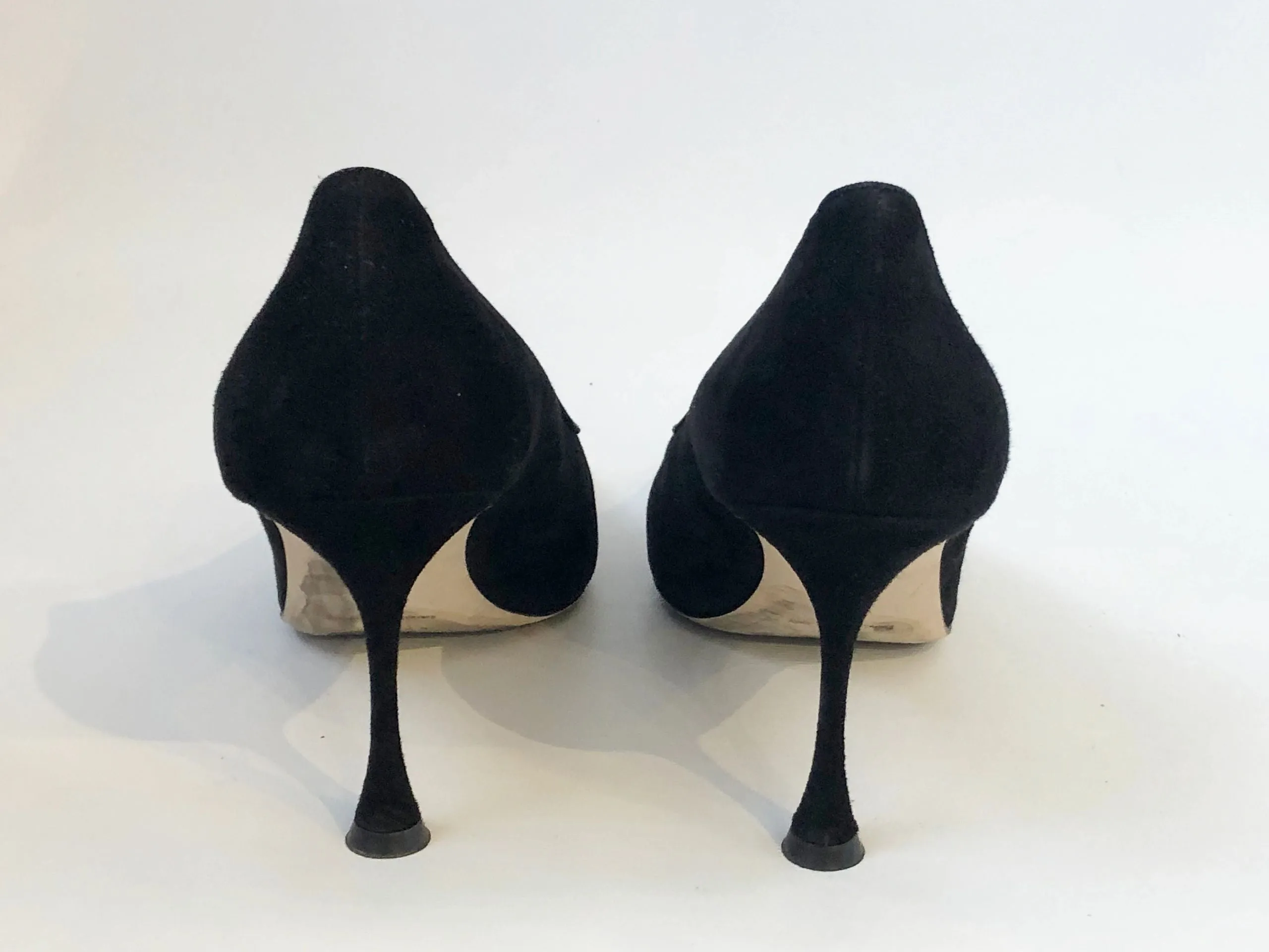 Manolo Blahnik Black Suede Pump Size 10