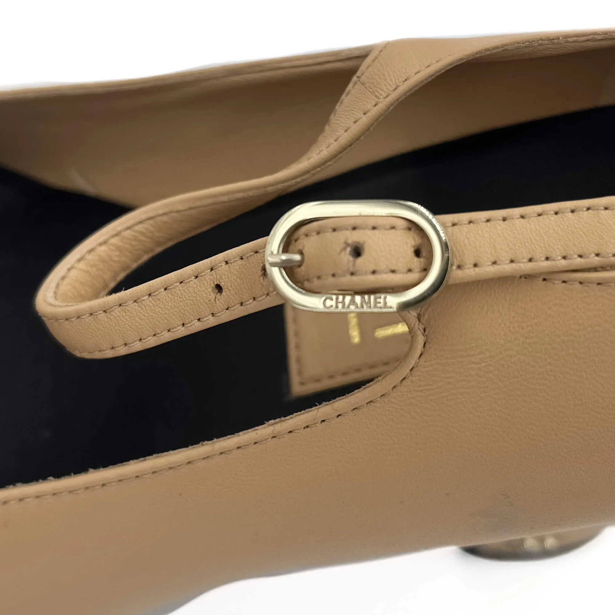 Mary Janes Lambskin Leather Shoes Beige & Black - size 38.5 EU