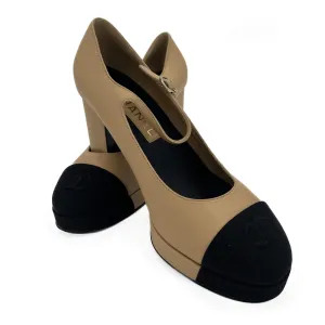 Mary Janes Lambskin Leather Shoes Beige & Black - size 38.5 EU