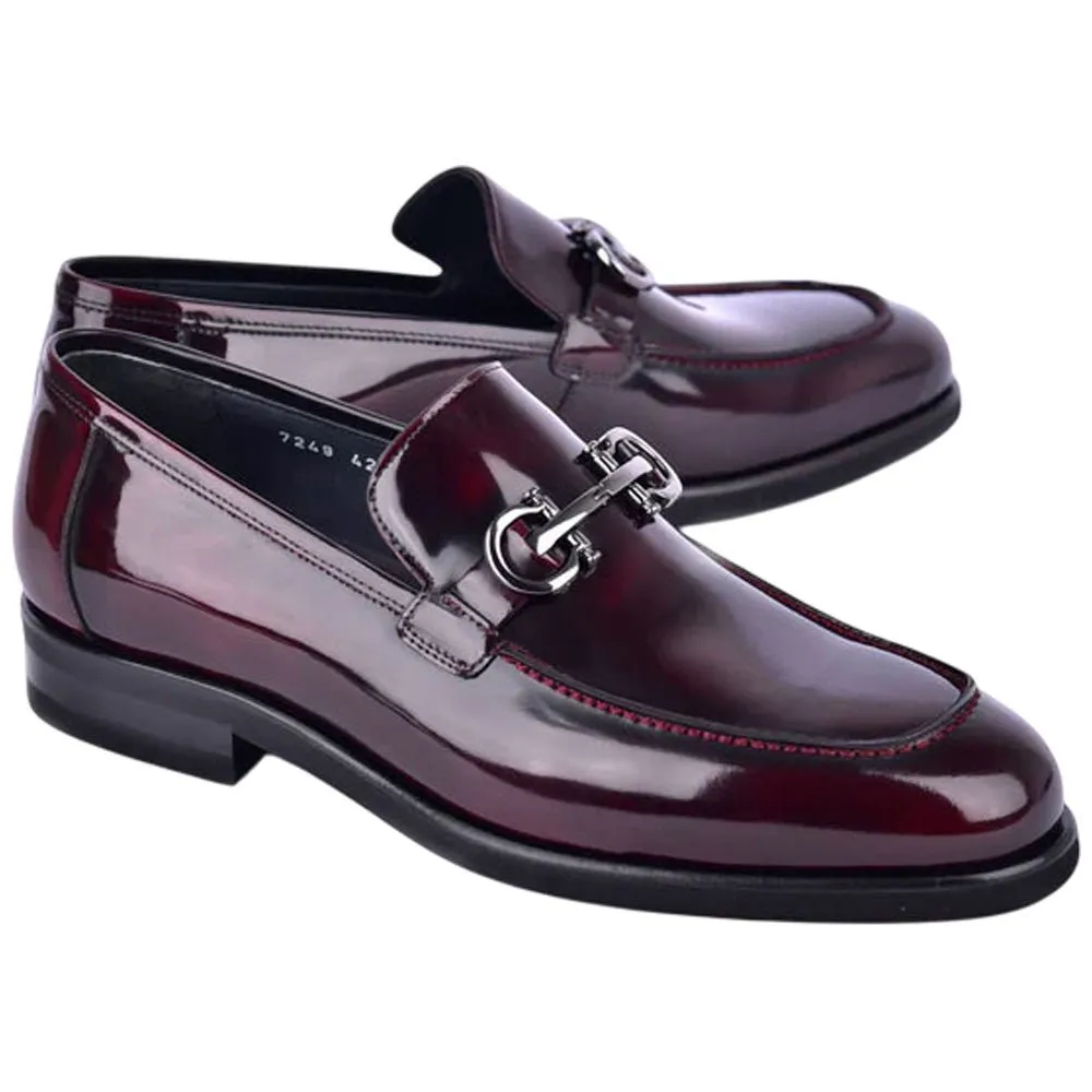 Men’s Glossy Finish Dark Burgundy Low Cut Buckle Round Toe Loafer By Corrente