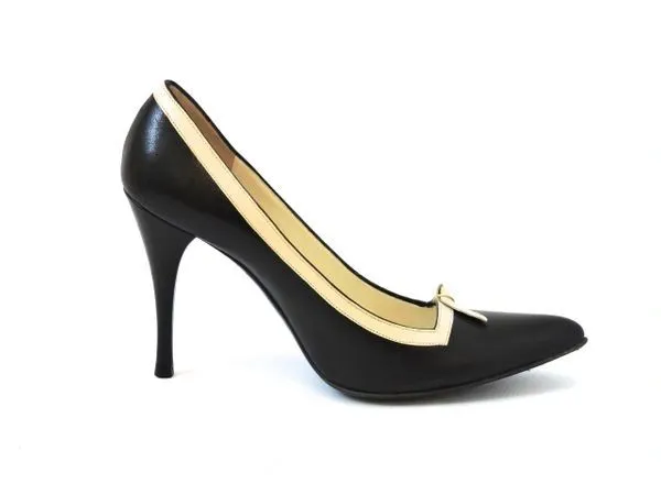 NEW Marc Jacobs Pump Size 7 Us