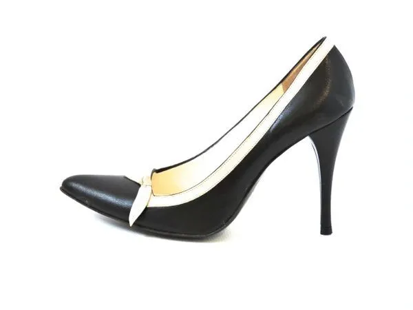 NEW Marc Jacobs Pump Size 7 Us