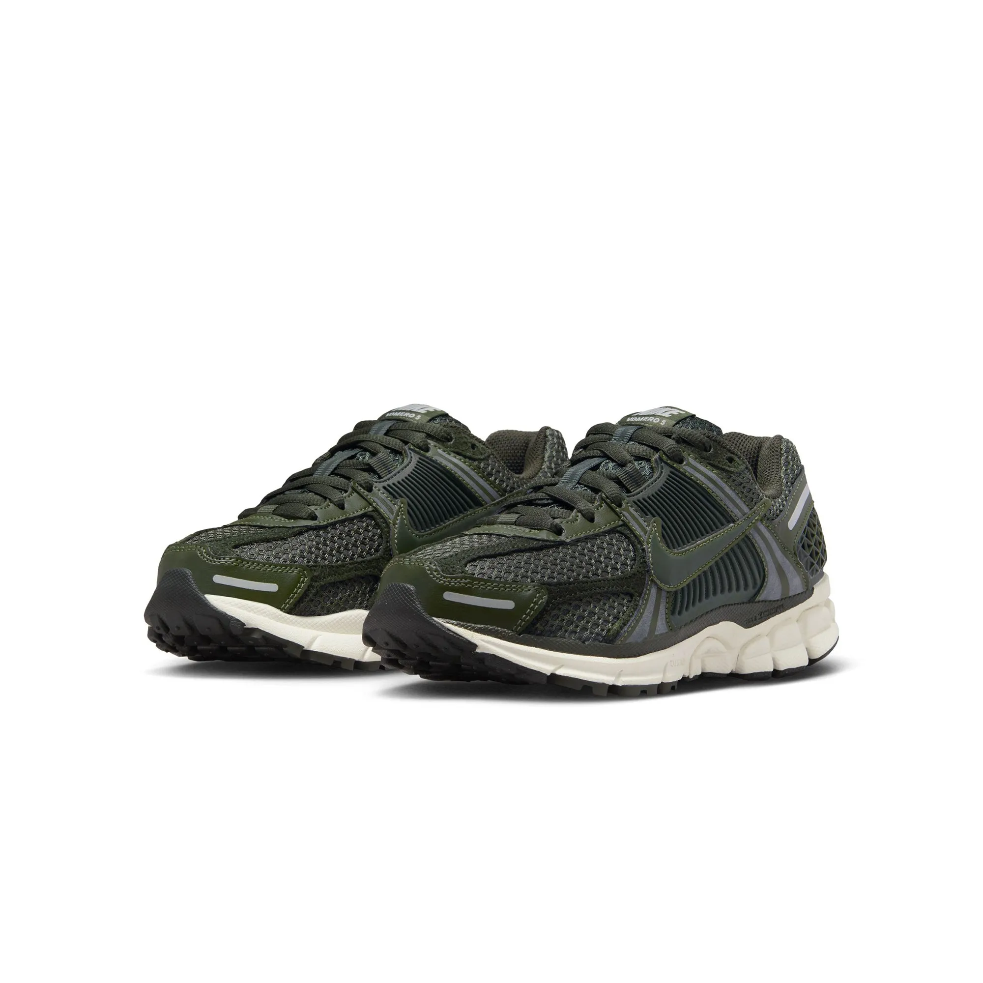 Nike Womens Zoom Vomero 5 Shoes