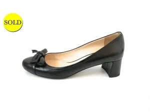Prada Bow Pump Size 37 It (7 Us)
