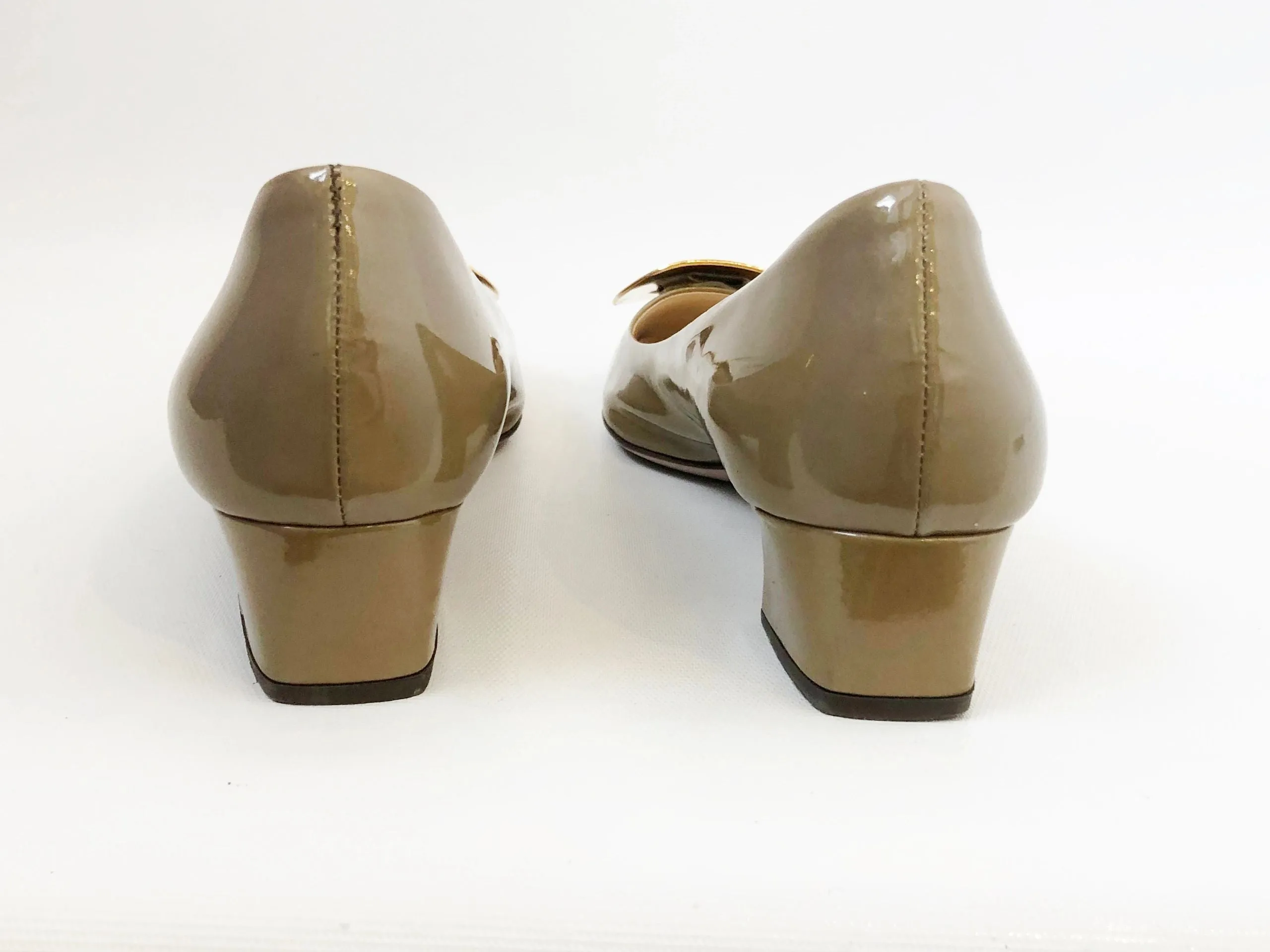 Prada Buckle Pump Size 37.5 It (7.5 Us)