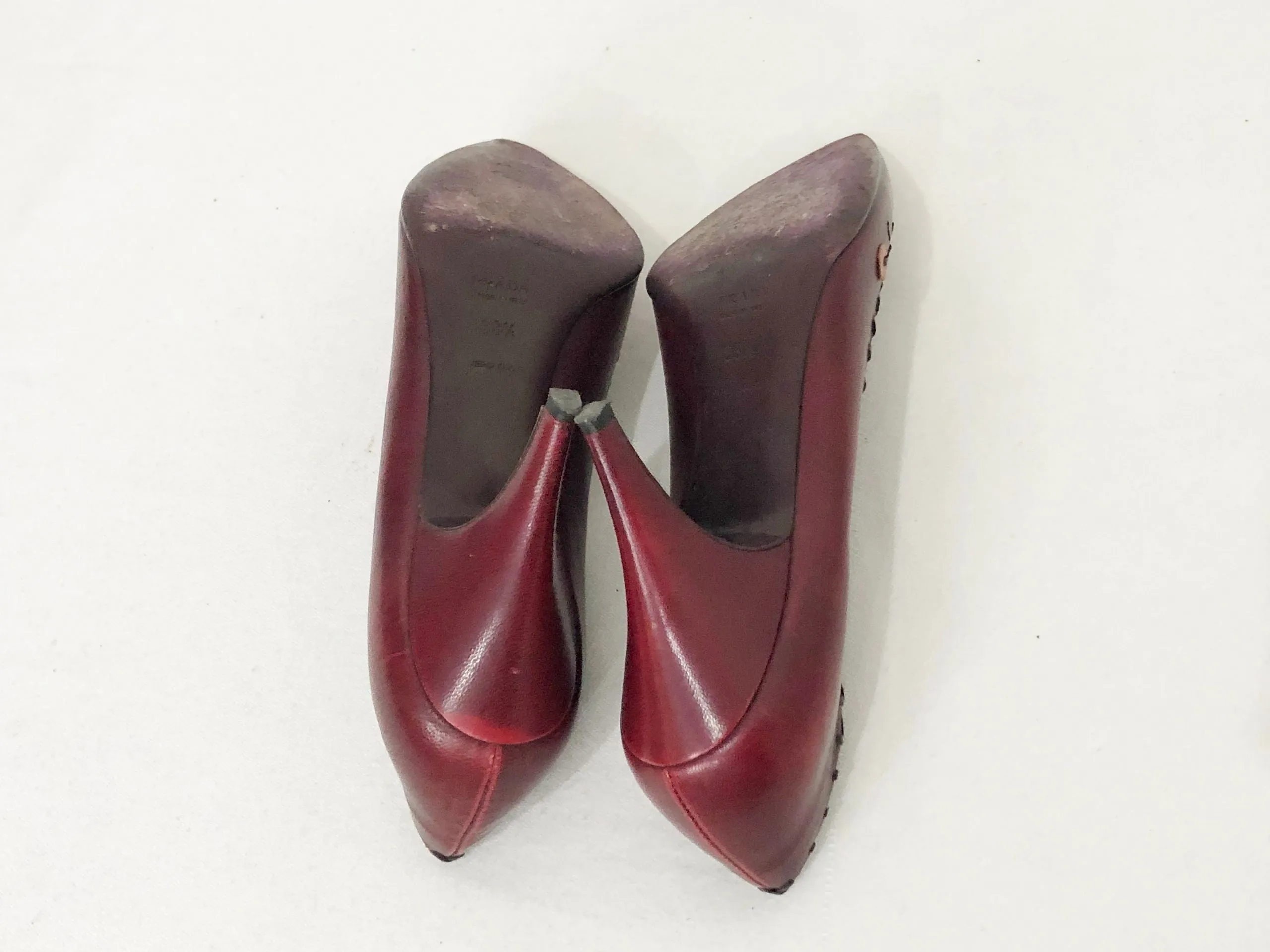 Prada Floral Accent Pumps Size 8.5
