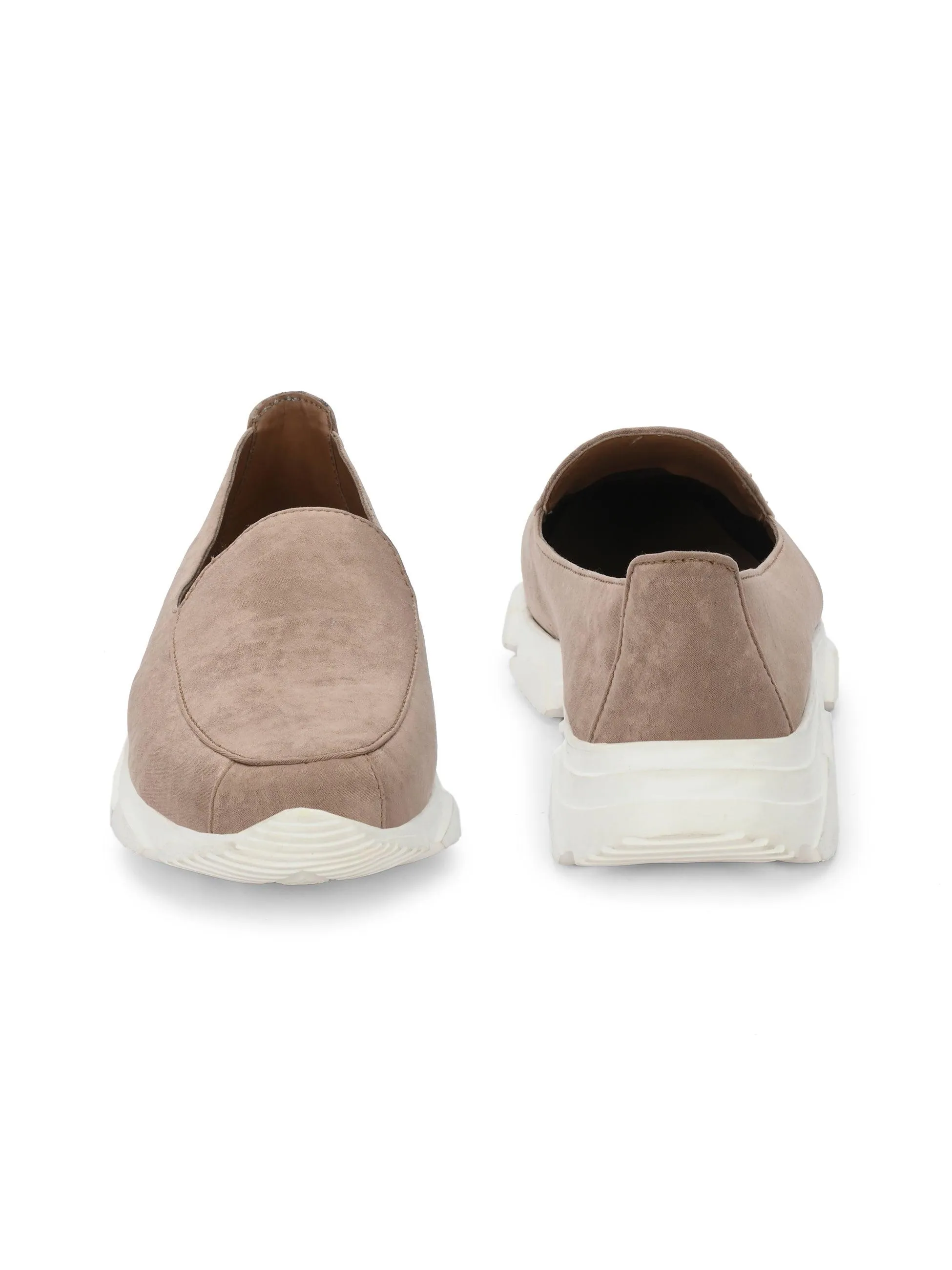 Rosé Chic Sneakers