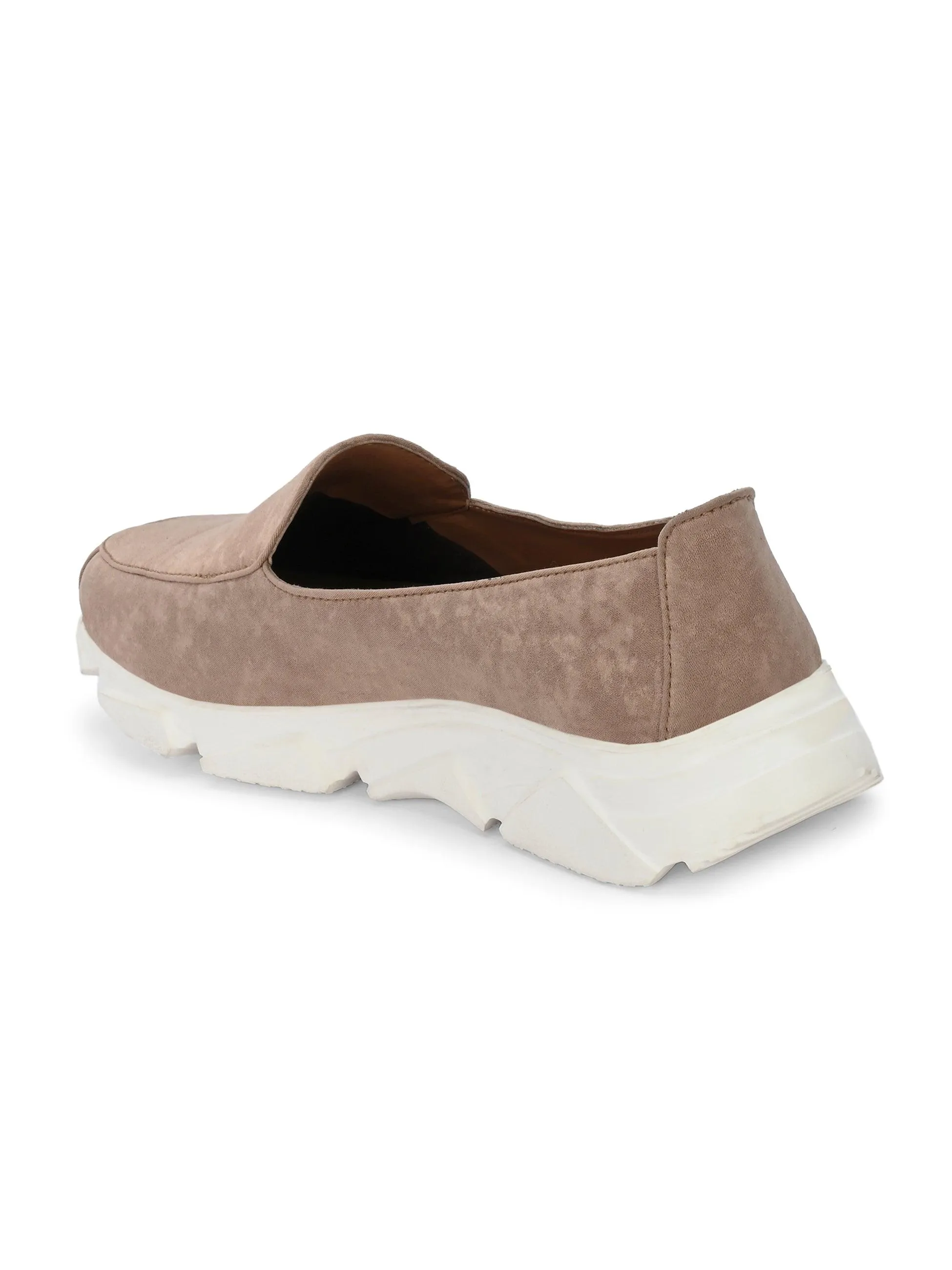 Rosé Chic Sneakers
