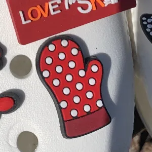 SHOE CHARMS - OVEN MITT
