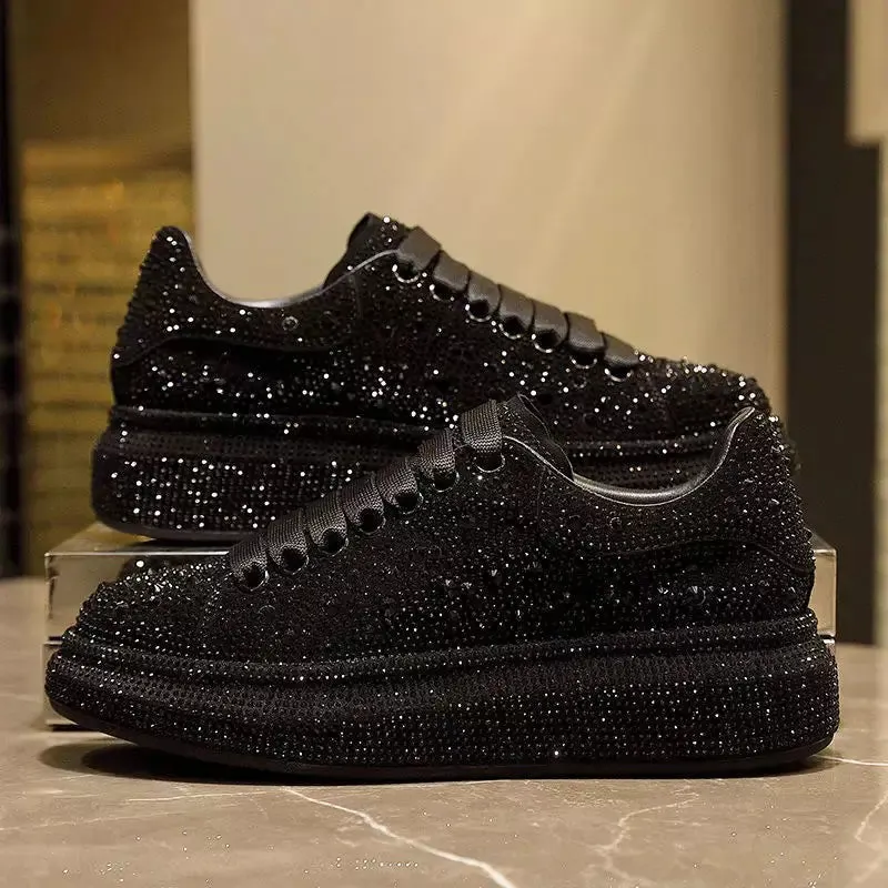 Silver sneaker for women