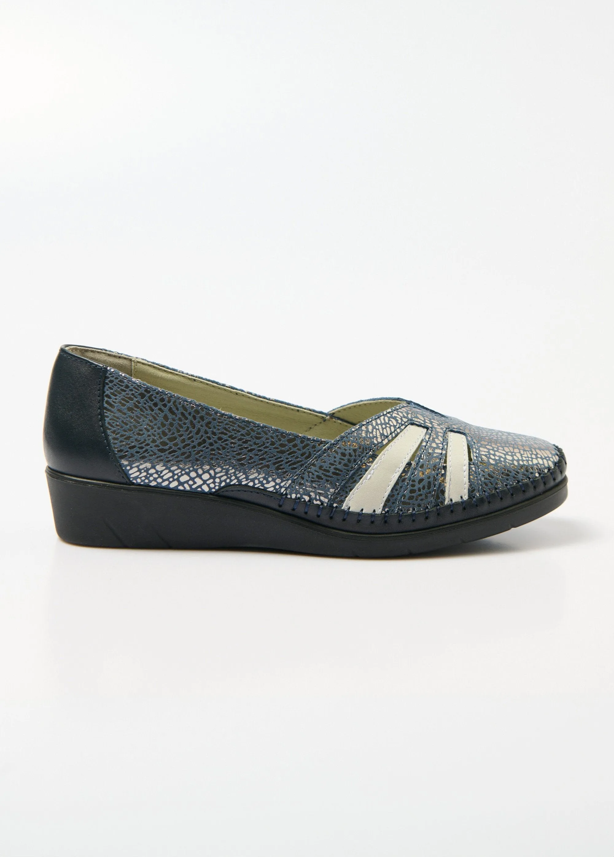 Soft, comfortable width leather wedge loafers
