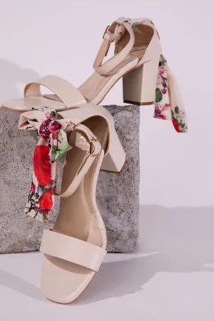 Springfield Tie-up Heels