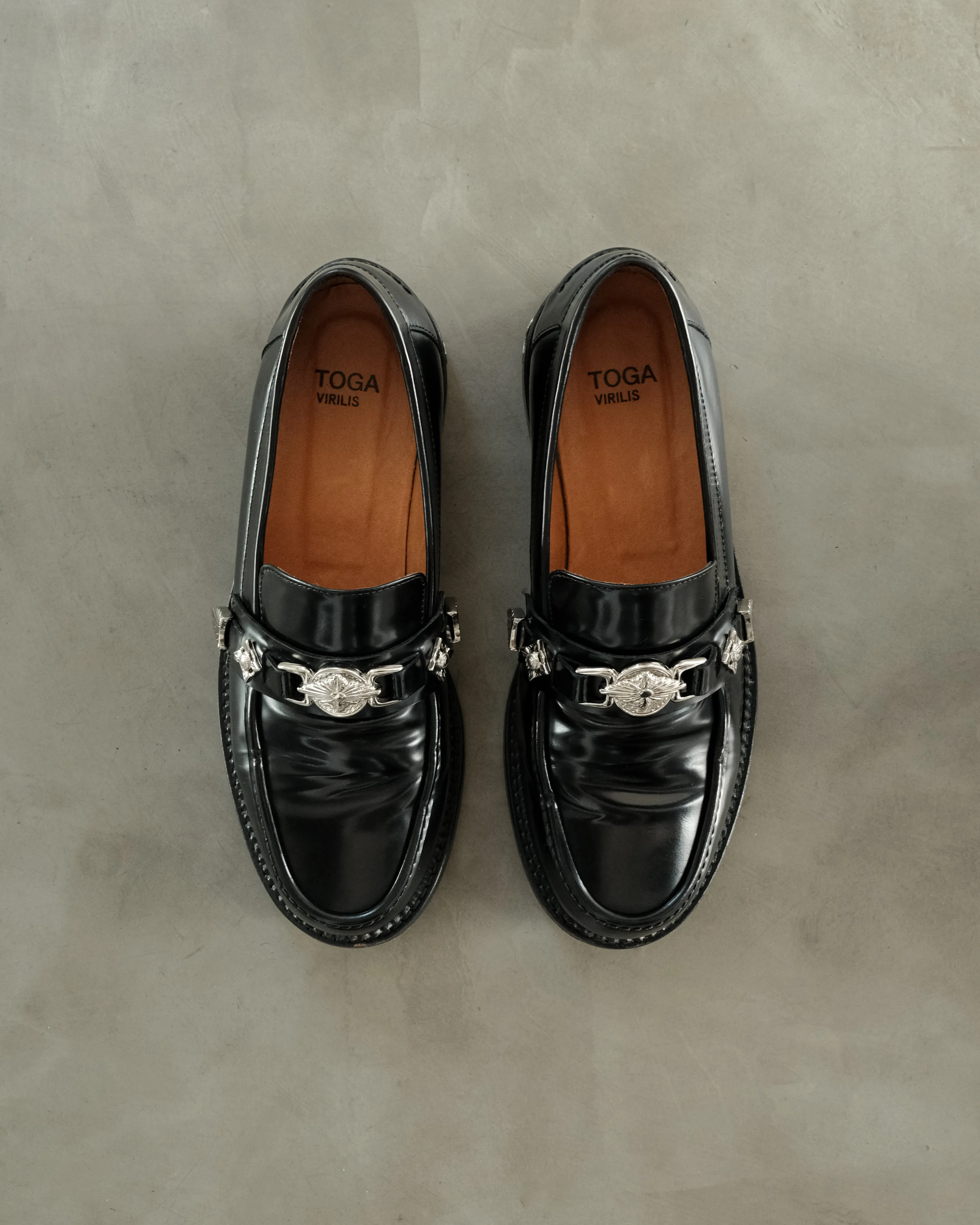 TOGA VIRILIS Classic Leather Loafer