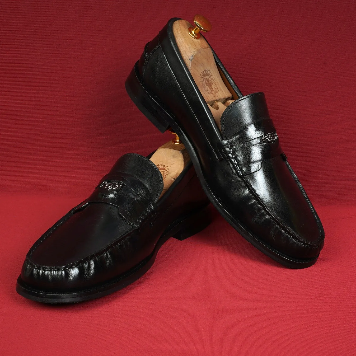 Trademark Lion Logo Penny Lightweight Moccasins in Black Leather
