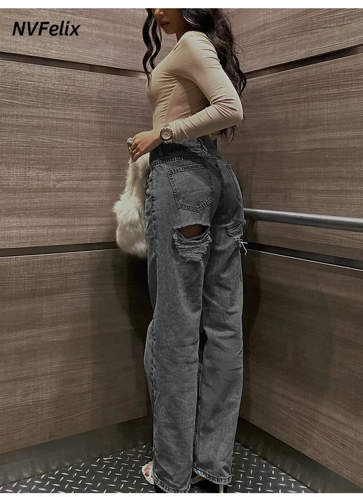 Trendy High-Waist Light Wash Slim Fit Denim Jeans